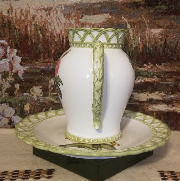 Platter and pitcher set - Picture 4 of 7